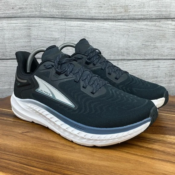 Altra Torin 7 Men's Athletic Shoes - Black and White - Picture 3 of 12